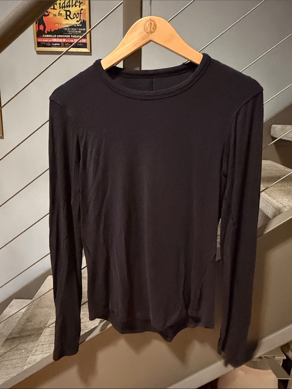 Lululemon Hold Tight Long Sleeve Shirt Black Size 6 - Picture 2 of 3